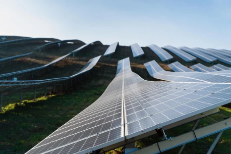 Qué tipos de inmuebles suelen equiparse con centrales solares: cómo saber si una instalación es adecuada antes de invertir
