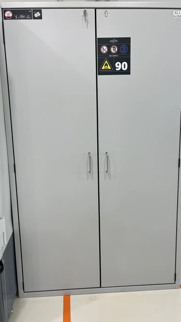 Gefahrstoffschrank, Typ 90, feuerfest, 2-türig, Q-CLASSIC-90 - 1451 - Foto 1