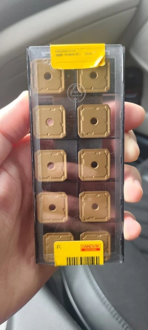 In vendita Nuovo Originale Sandvik Coromant serie m110z AQ 200 HB inserti in metallo duro. Ideale per la fresatura professionale di metalli con frese CoroMill 360. - 1982 - foto 3