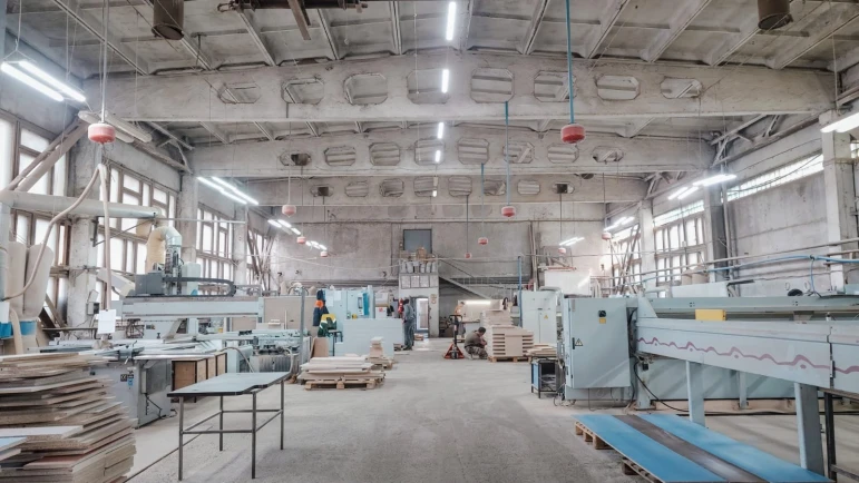 An existing furniture manufacturing company is for sale - 2103 - photo 5