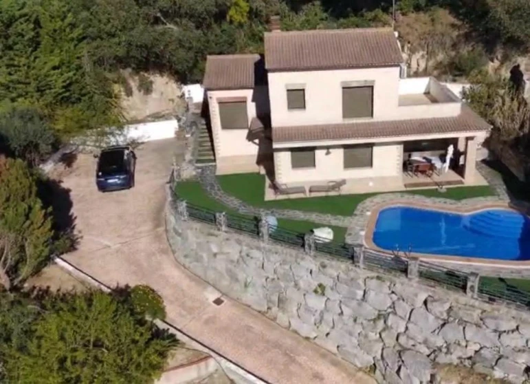 Exclusive villa on the coast of Spain with panoramic sea views. - 2109 - photo 2
