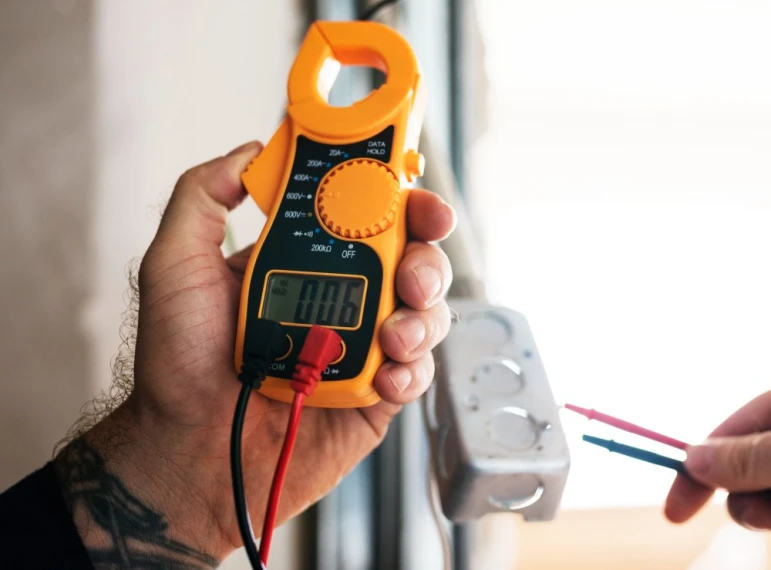 High voltage test - 2203 - photo 1