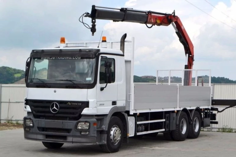 Манипулятор Mercedes 10 тонн со стрелой 15 метров - 2220 - фото 1
