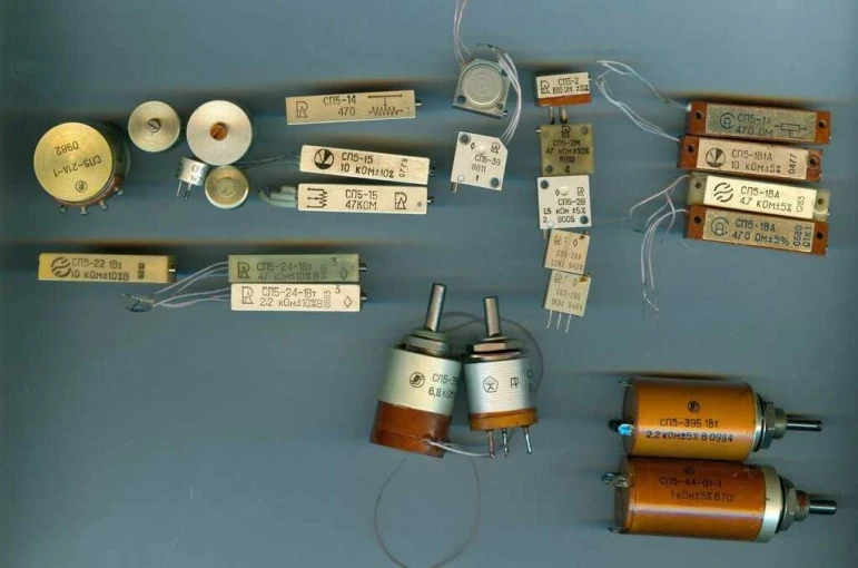 Aceptar piezas de Radio - 2463 - foto 2