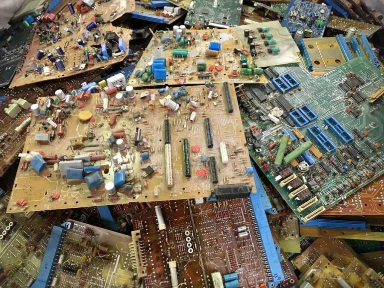 Comprar piezas de Radio y componentes electrónicos - 2481 - foto 4