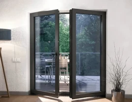 Puerta caliente de aluminio